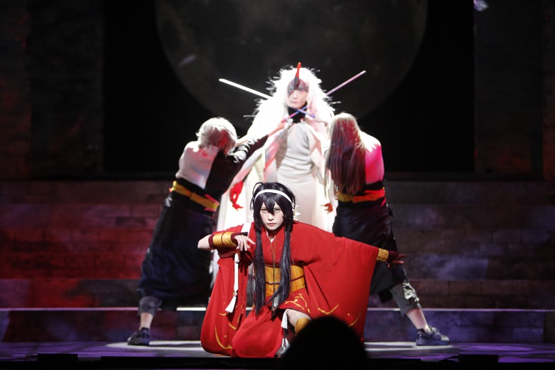 鳥越裕貴が魅せる“生命の輝き”　舞台「文豪ストレイドッグス DEAD APPLE」公演レポート イメージ画像