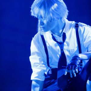 鳥越裕貴が魅せる“生命の輝き”　舞台「文豪ストレイドッグス DEAD APPLE」公演レポート イメージ画像