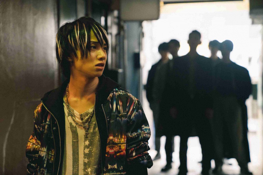 崎山つばさ・植田圭輔ら出演、映画『クロガラス0＆3』予告映像＆場面カットが公開 イメージ画像