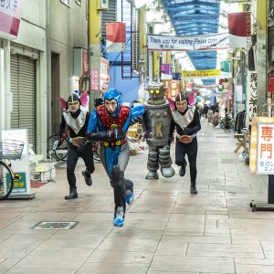 日向野祥、「いい意味でダサい」ヒーローに変身　映画「遊星王子２０２１」は“古くて新しい” イメージ画像