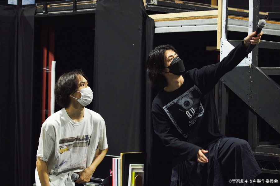崎山つばさ「僕らが作る“道”に導きたい」、音楽劇「キセキ」稽古場レポート＆インタビュー イメージ画像