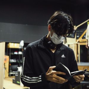 崎山つばさ「僕らが作る“道”に導きたい」、音楽劇「キセキ」稽古場レポート＆インタビュー イメージ画像