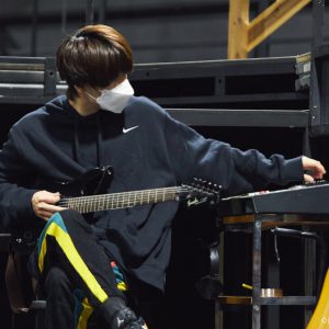 崎山つばさ「僕らが作る“道”に導きたい」、音楽劇「キセキ」稽古場レポート＆インタビュー イメージ画像