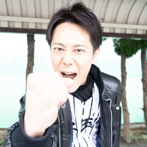根本正勝「チームプレーで最高の作品を作る」、舞台「ROOKIES」キャスト一同で野球練習 イメージ画像