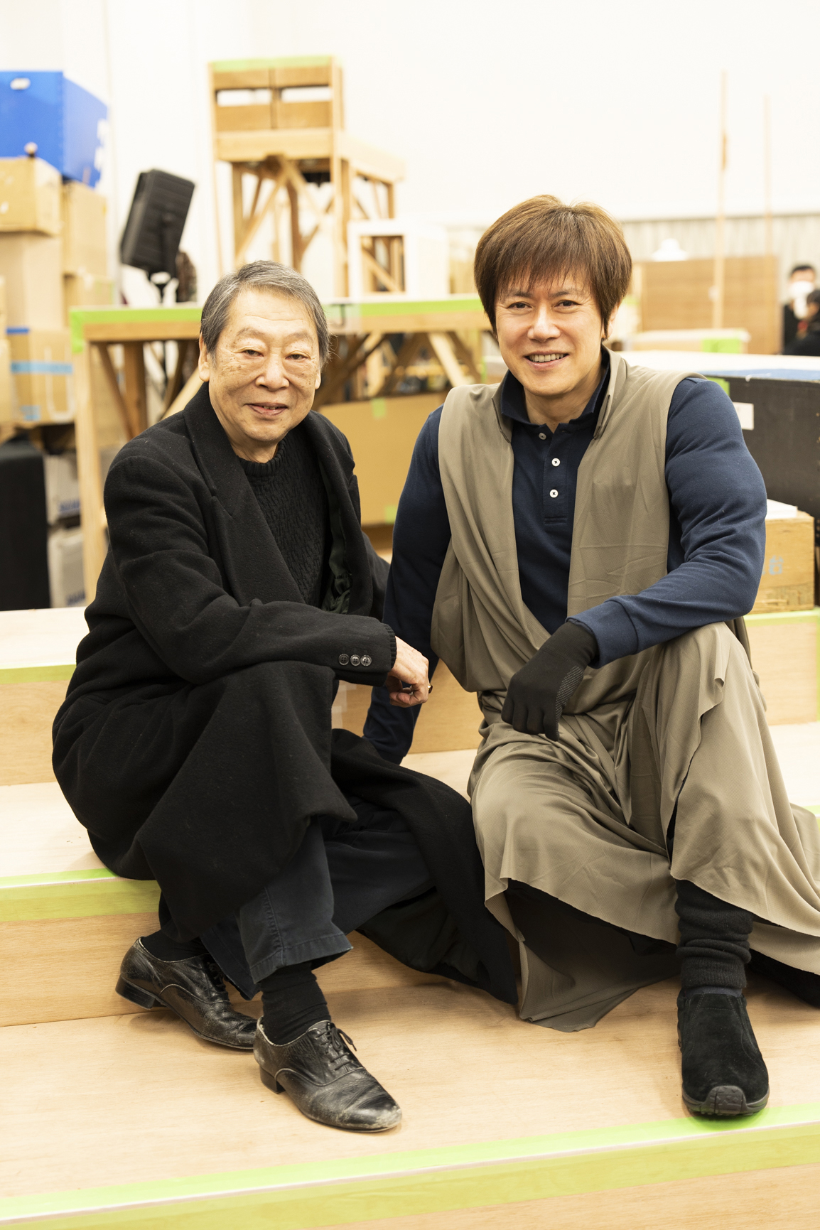 舞台『キングダム』三浦宏規・高野洸らの稽古場写真解禁　追加キャストに壤晴彦が出演 イメージ画像