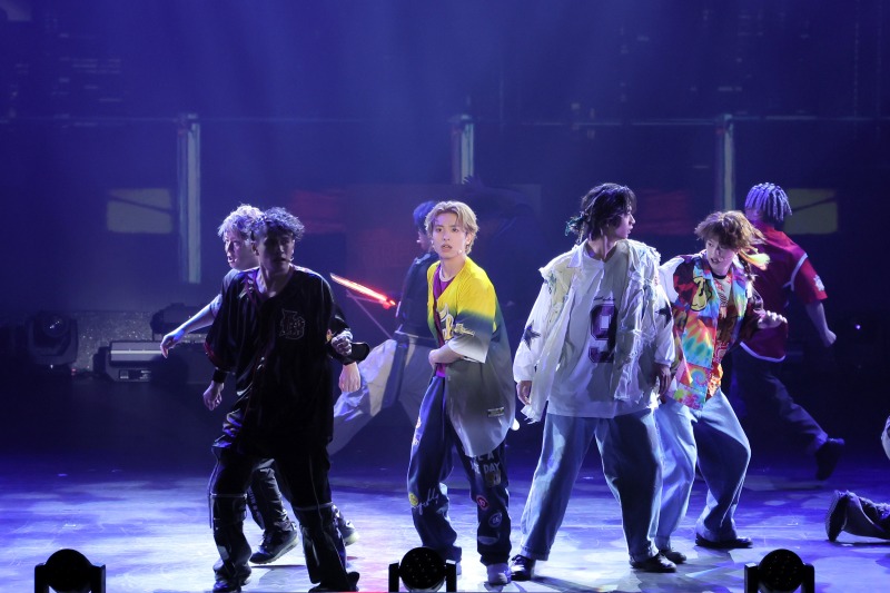 『BREAK FREE STARS』が開幕　舞台写真＆開幕コメント＆初日会見レポートが到着 イメージ画像