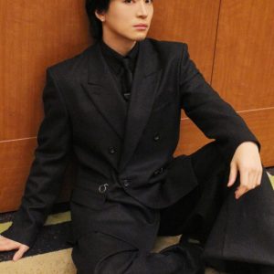 松下優也&有澤樟太郎、「どうやって舞台に？」を期待に変えて　2人で深めるミュージカル『ジョジョの奇妙な冒険 ファントムブラッド』 イメージ画像