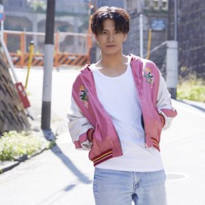 中尾暢樹の2024年カレンダーブックが発売決定　 撮影テーマは“彼女目線” イメージ画像