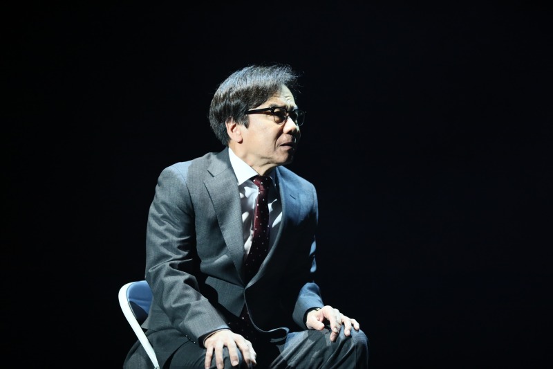 新木宏典主演　舞台『死ねばいいのに』舞台写真＆開幕コメントが到着 イメージ画像