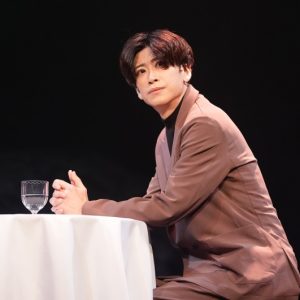 二人芝居「追想曲【カノン】」開幕　舞台写真＆公式レポートが到着 イメージ画像