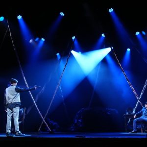 二人芝居「追想曲【カノン】」開幕　舞台写真＆公式レポートが到着 イメージ画像