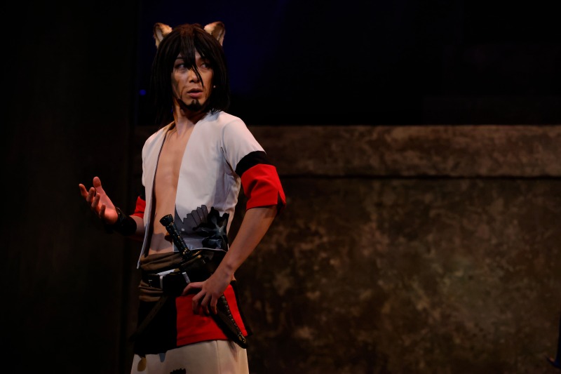 獣愛ブースト音楽劇「Lamento -BEYOND THE VOID-」が開幕、舞台写真が到着 イメージ画像