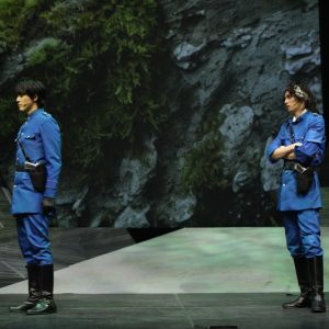 舞台「COLOR CROW-黄靱之翼-」が開幕　舞台写真＆コメントが到着 イメージ画像
